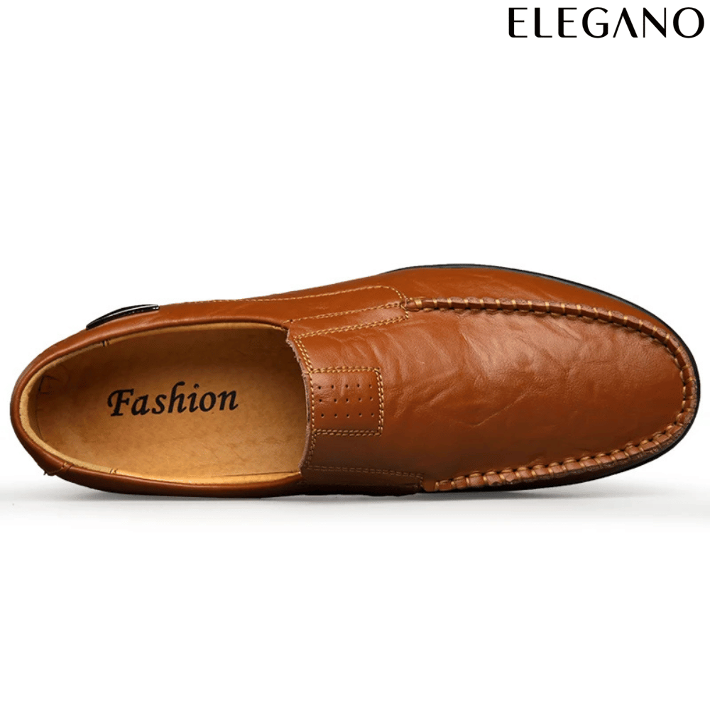 Mocassim Leather.
