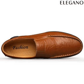 Mocassim Leather.