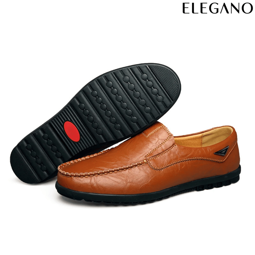 Mocassim Leather.