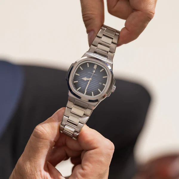 Geneva Classic Satorial